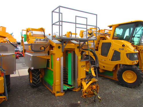 2014 Gregoire G2.220 Grape Harvester